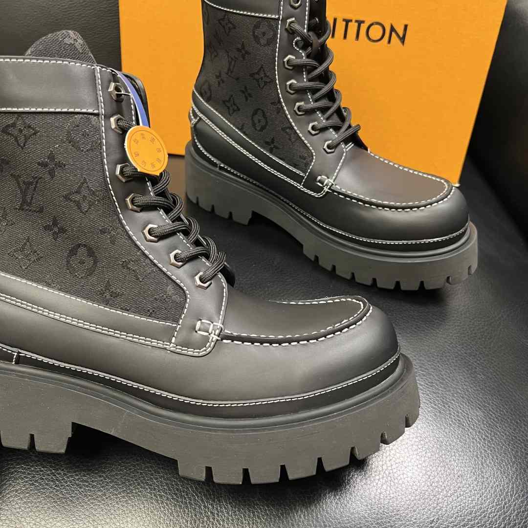 Louis Vuitton LV Remix Ankle Boot   1AIIQM - DopestKickz