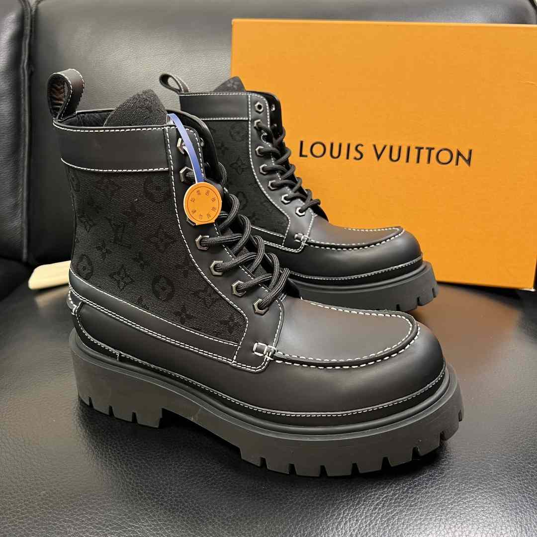 Louis Vuitton LV Remix Ankle Boot   1AIIQM - DopestKickz