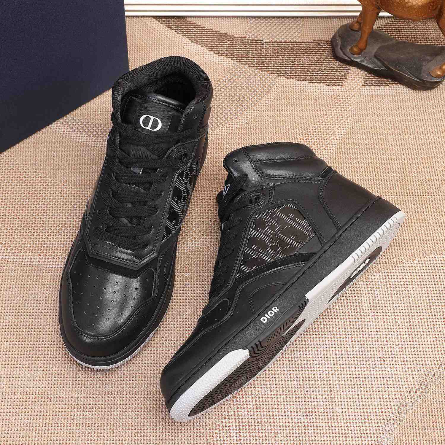 Dior B27 High-Top Sneakers - DopestKickz