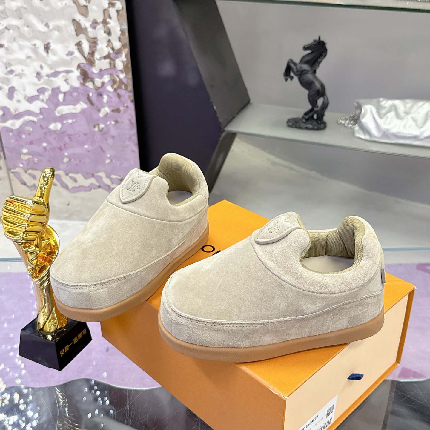 Louis Vuitton LV Yeti Slip On   1AIJD9 - DopestKickz