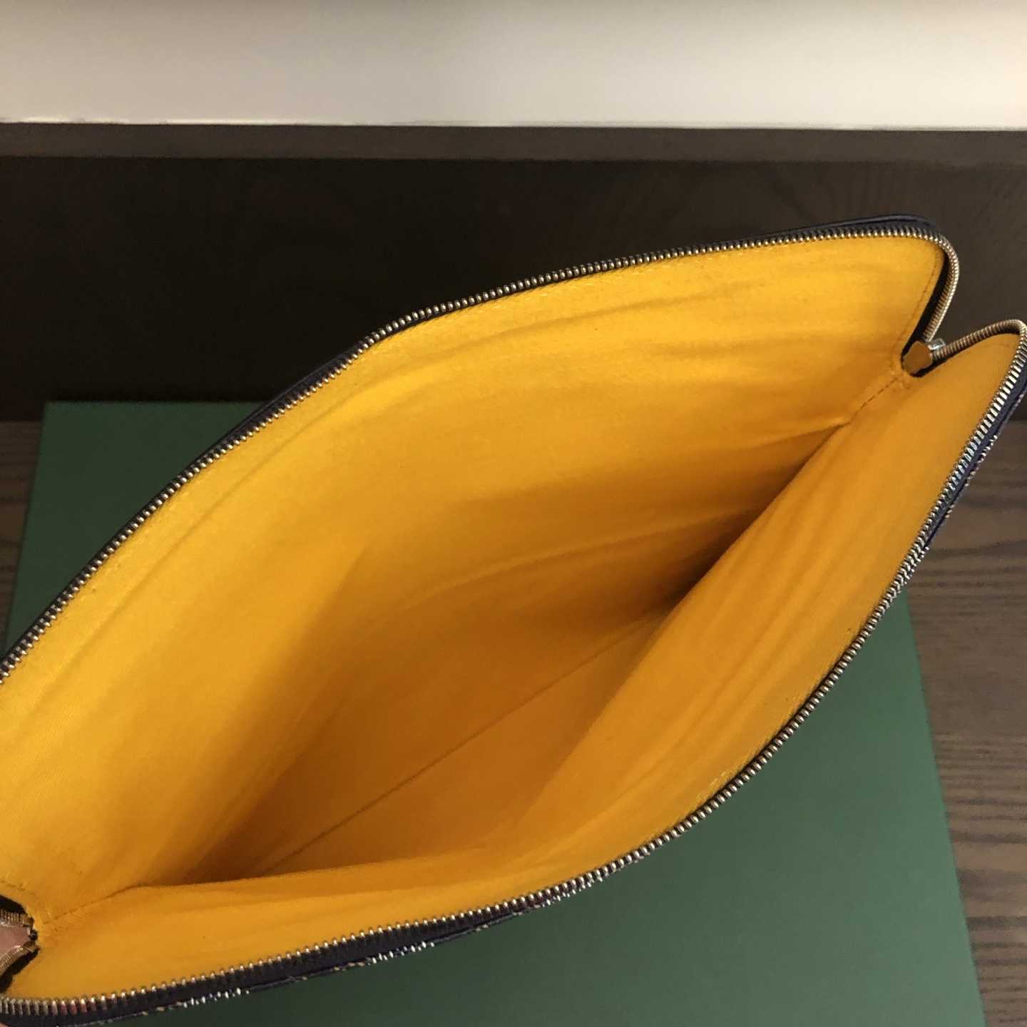 Goyard Sainte-Marie MM Clutch - DopestKickz