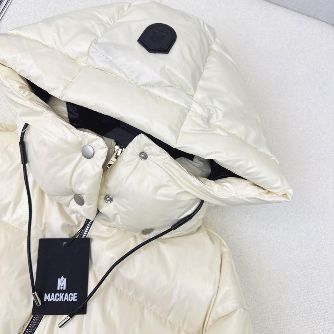Mackage Hooded Down Jacket - DopestKickz