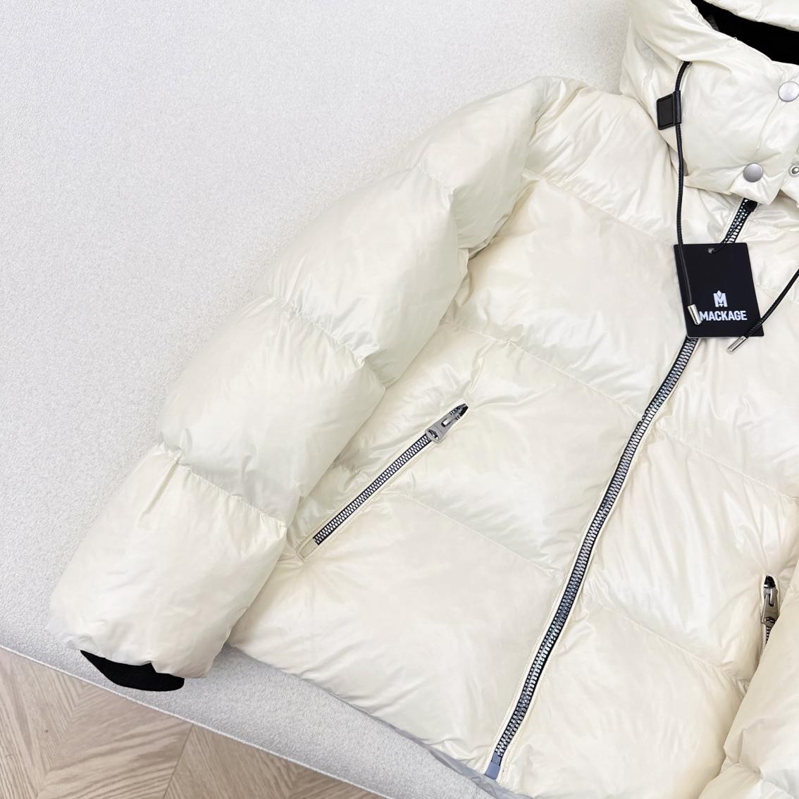 Mackage Hooded Down Jacket - DopestKickz