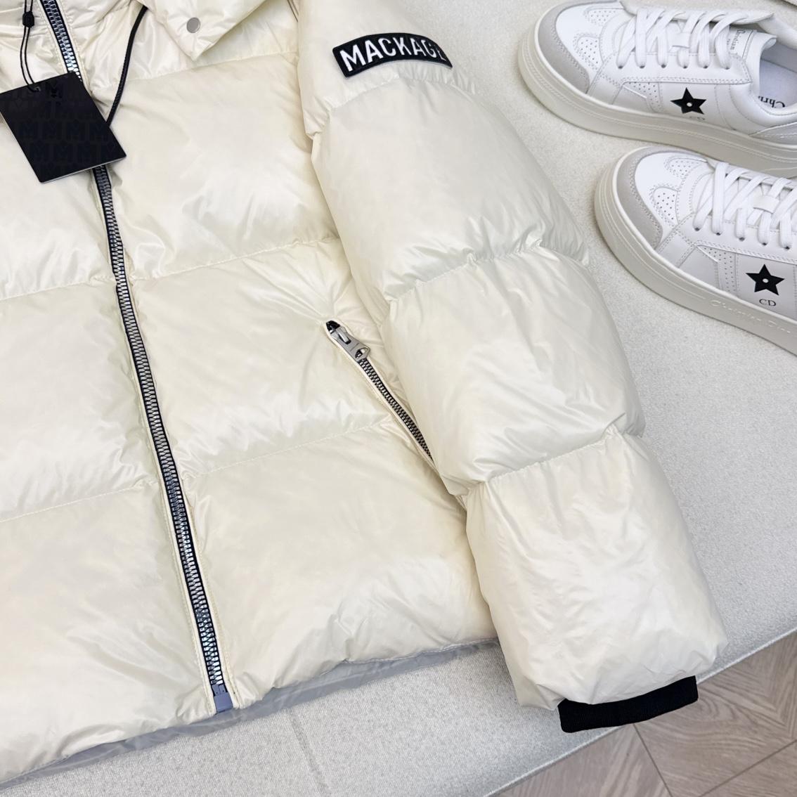 Mackage Hooded Down Jacket - DopestKickz