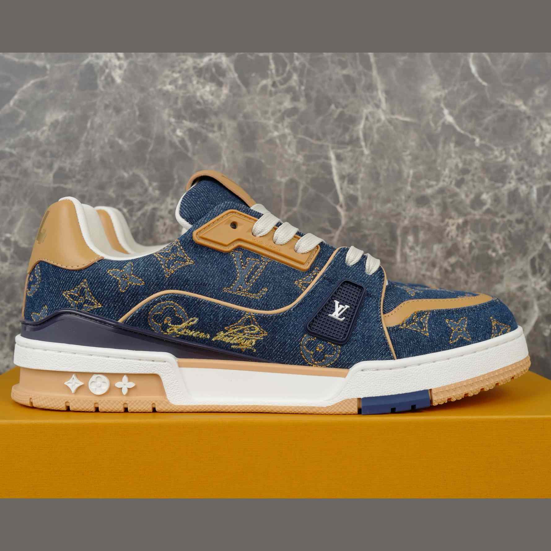 Louis Vuitton LV Trainer Sneaker   1AJ354 - DopestKickz