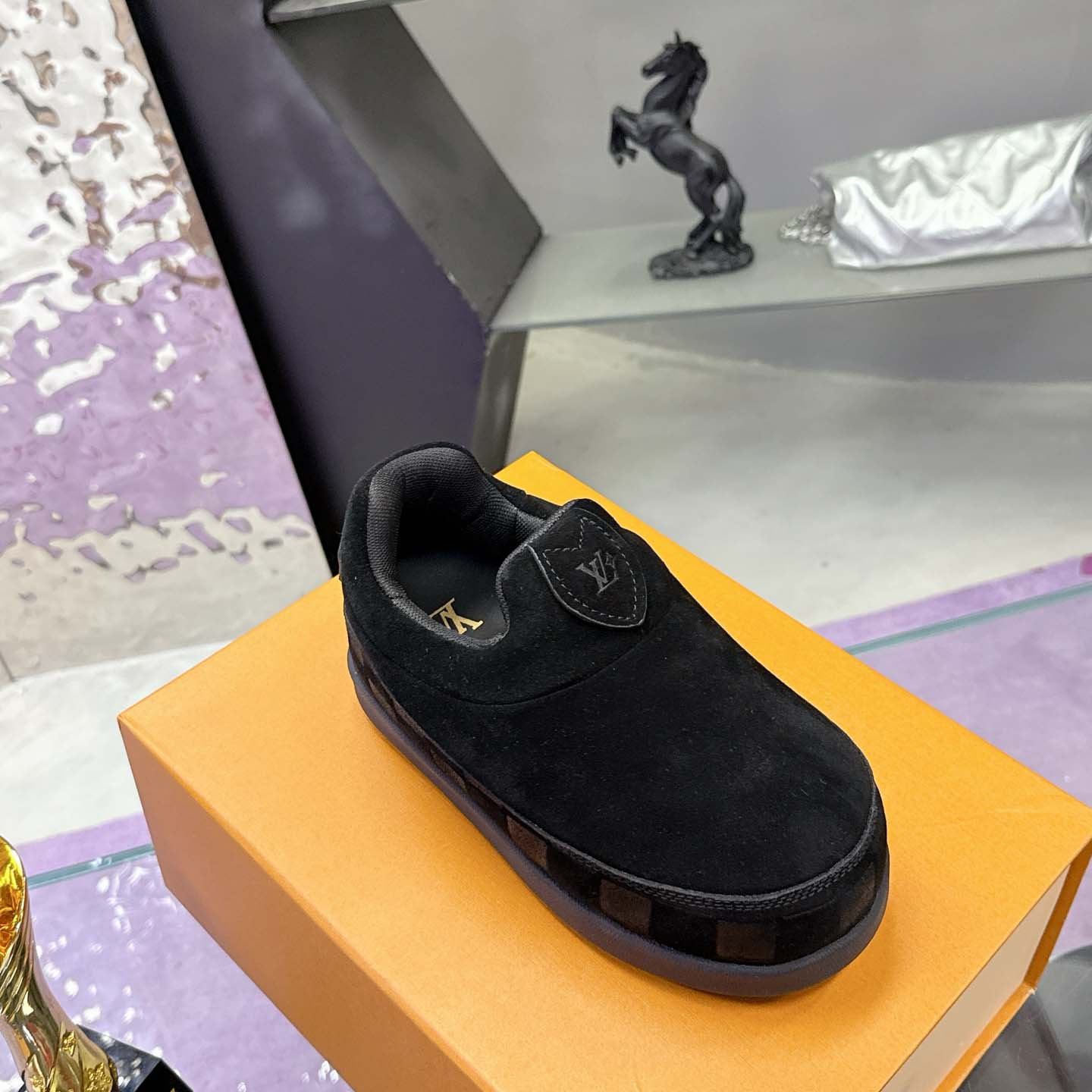 Louis Vuitton LV Yeti Slip On   1AIJCU - DopestKickz