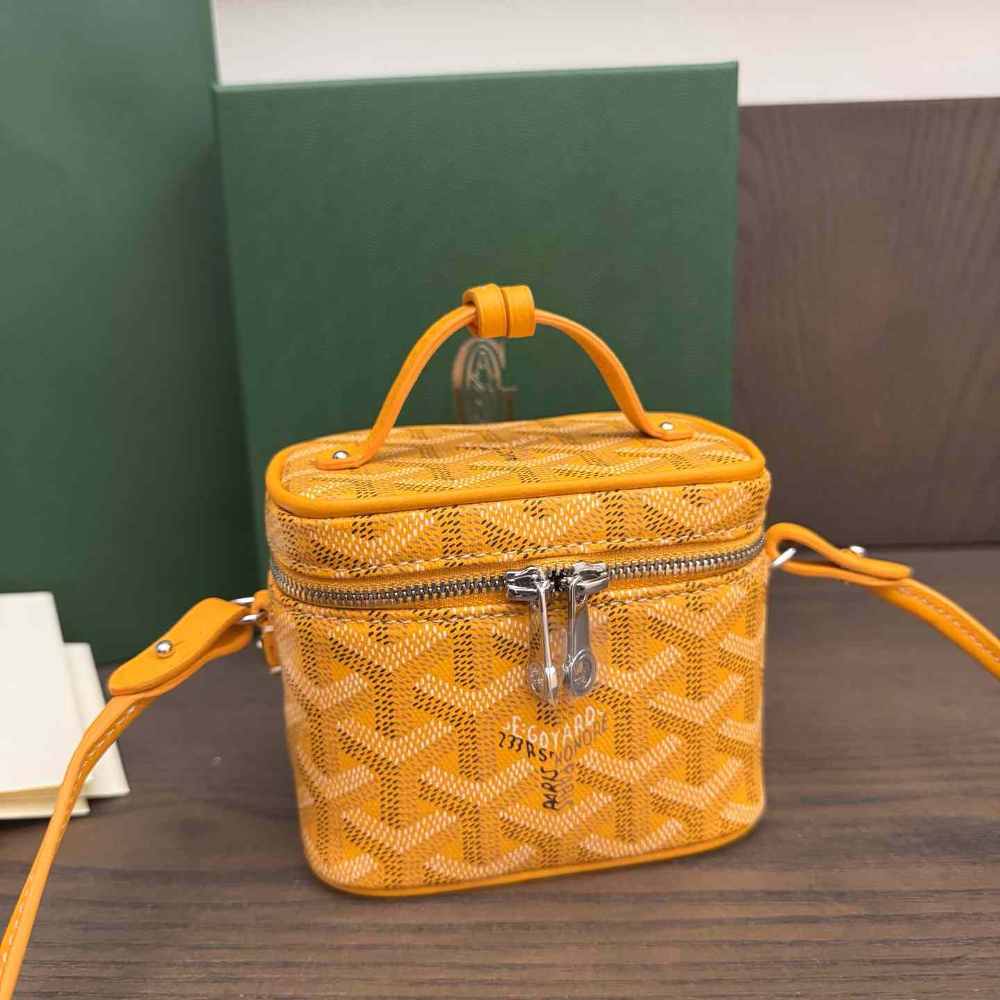 Goyard Muse Nano Vanity - DopestKickz