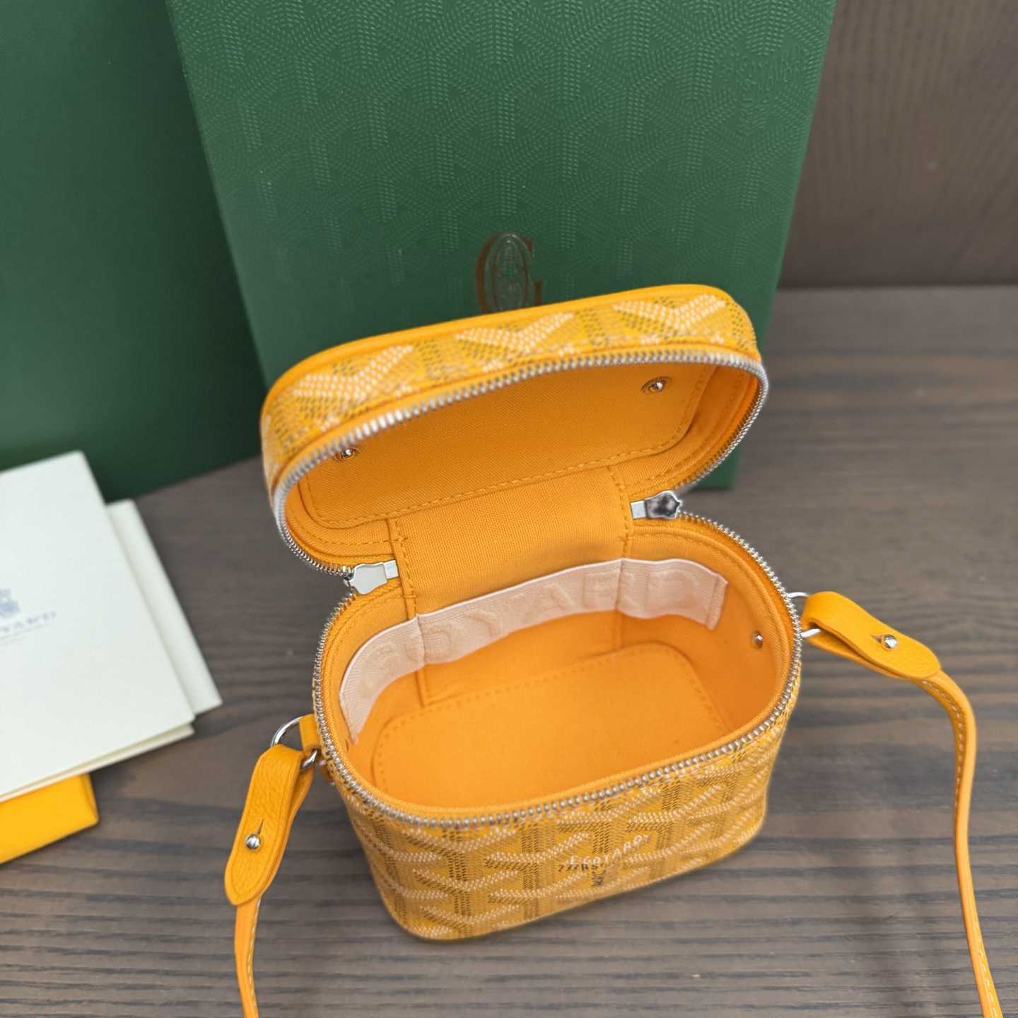 Goyard Muse Nano Vanity - DopestKickz