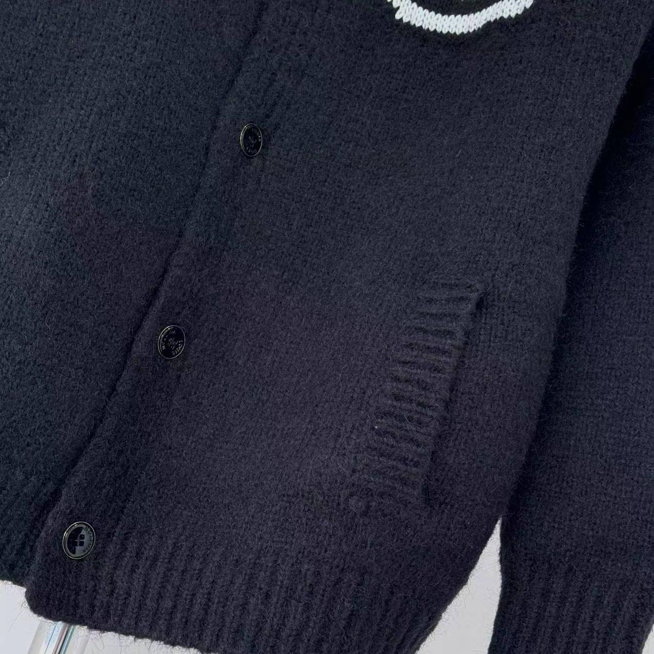 Louis Vuitton Chunky Intarsia Signature Cardigan   1AJBXP - DopestKickz