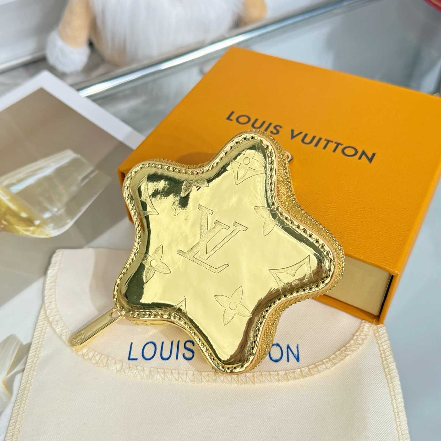 Louis Vuitton Spark Coin Purse Other Monogram Canvas - DopestKickz