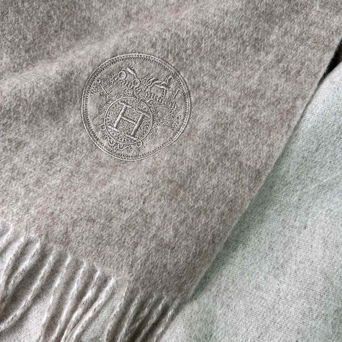 Hermès double-sided cashwool scarf - DopestKickz