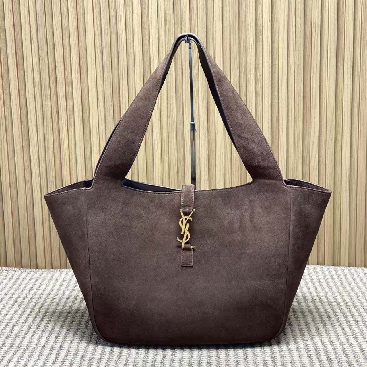 Saint Laurent LE 5 À 7 Bea In Suede - DopestKickz