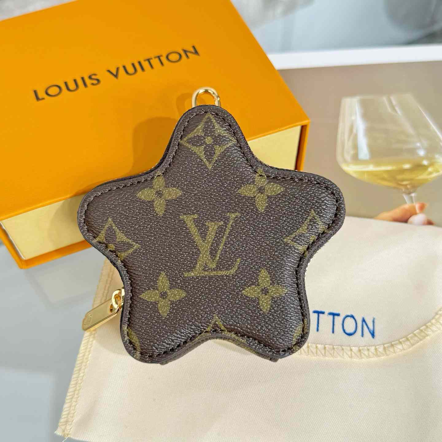 Louis Vuitton Spark Coin Purse Monogram Empreinte Leather  - DopestKickz