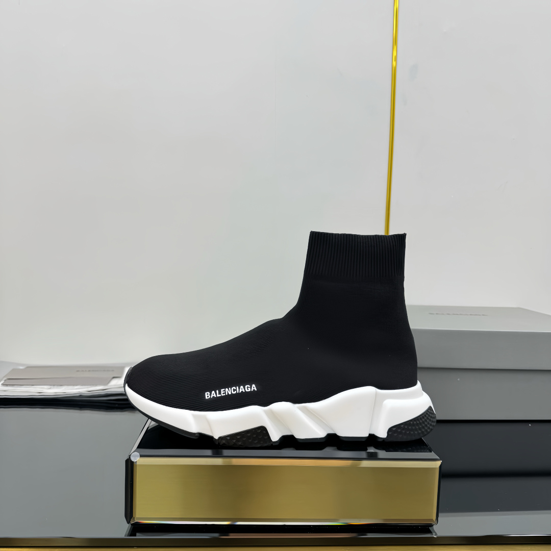 Balenciaga Speed Sneakers - DopestKickz