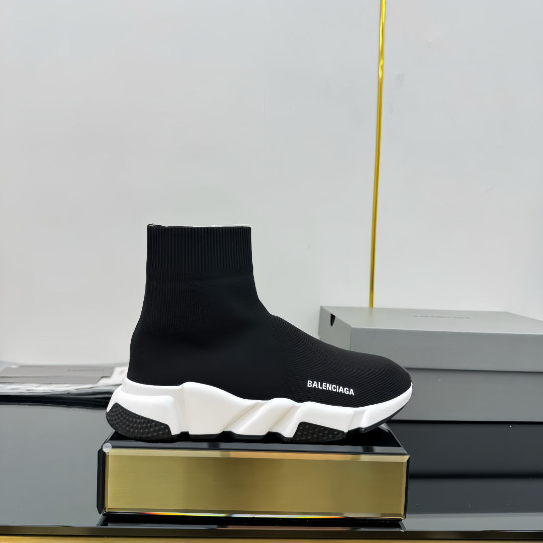 Balenciaga Speed Sneakers - DopestKickz
