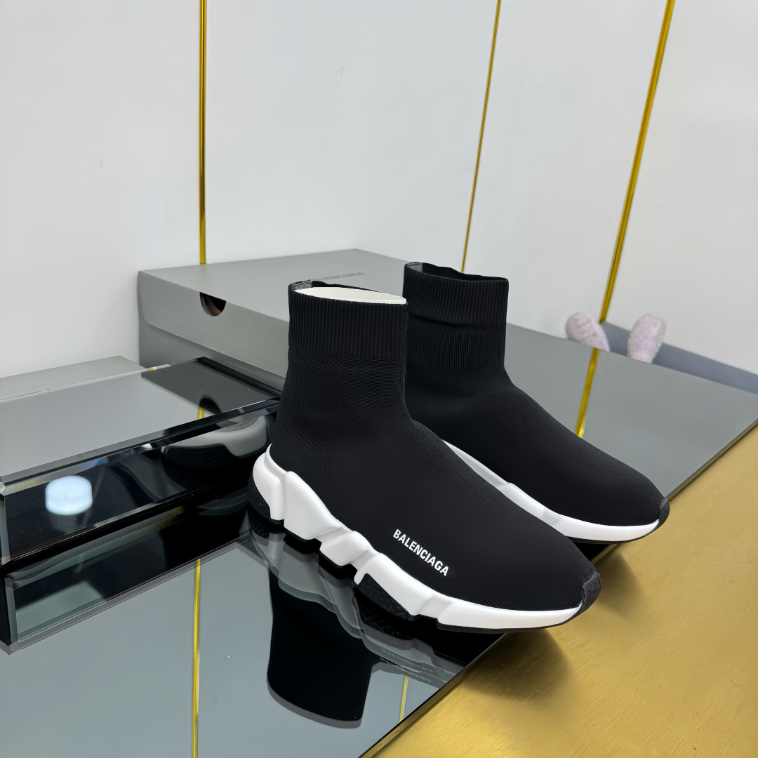 Balenciaga Speed Sneakers - DopestKickz