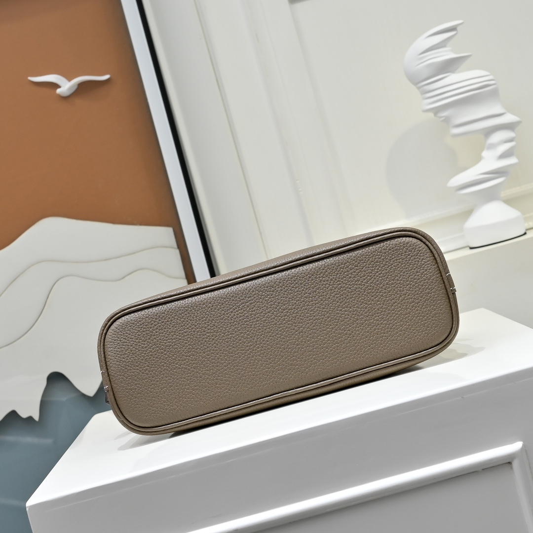 Hermès Bolide Messenger Bag - DopestKickz