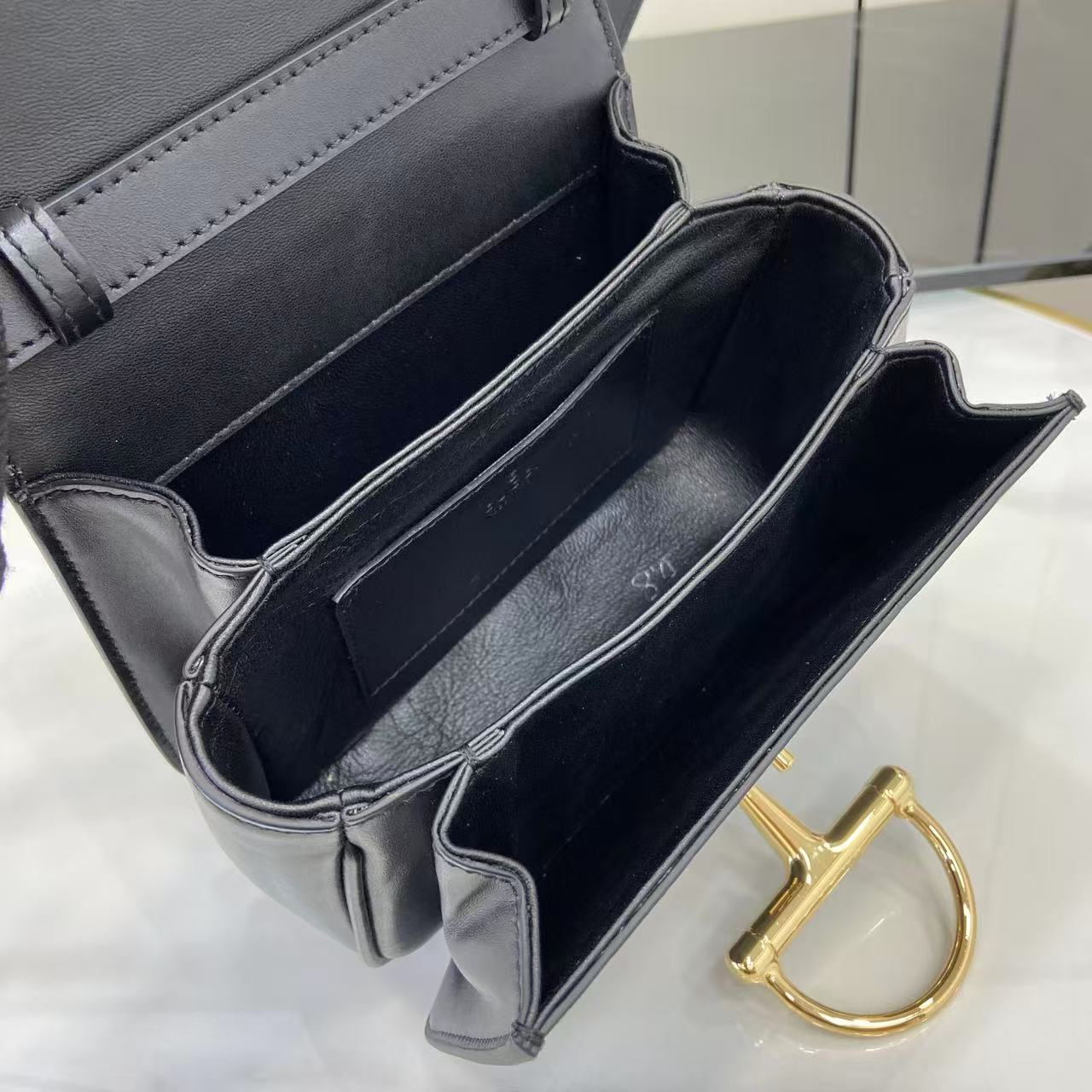 Gucci Siena Small Top Handle Bag - DopestKickz