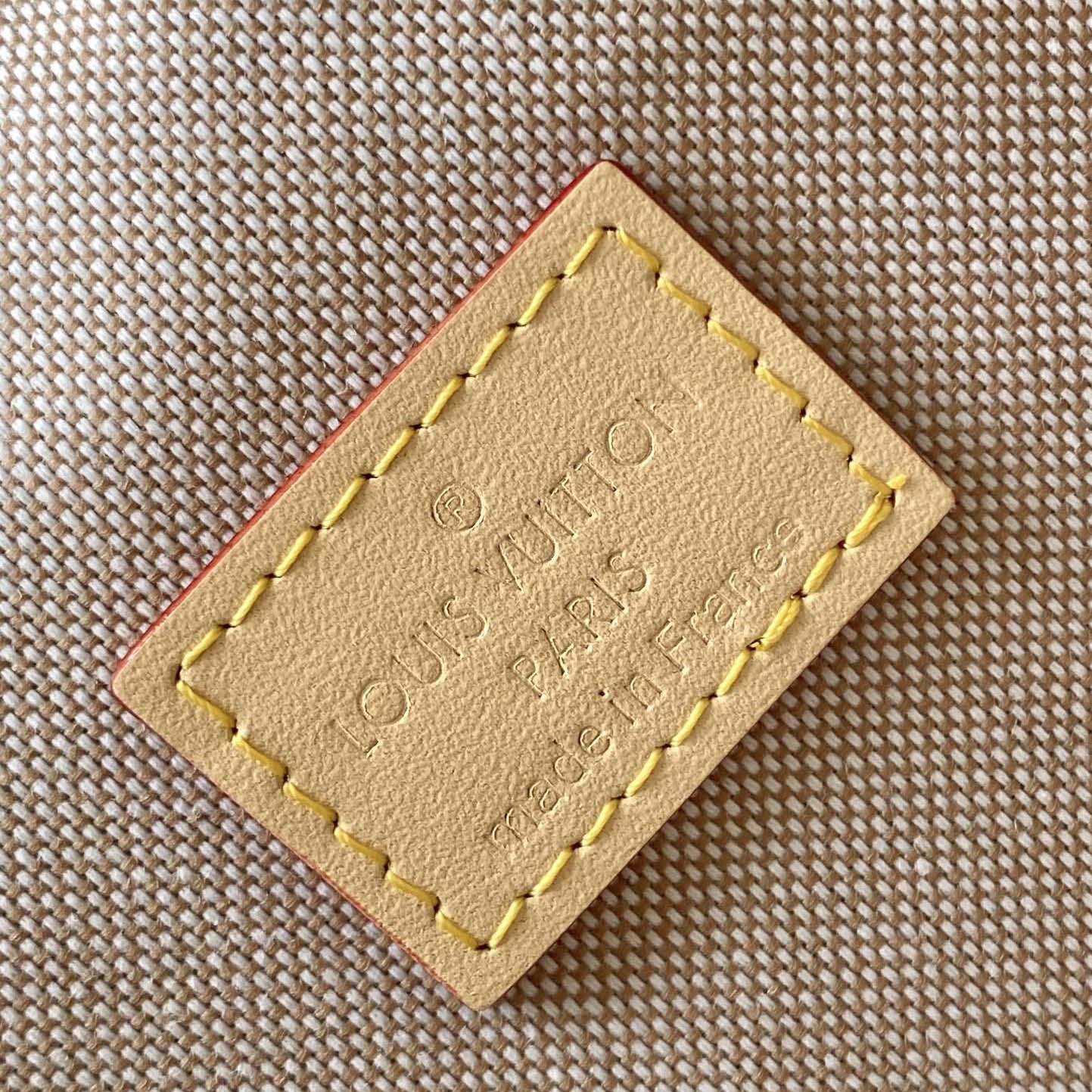 Louis Vuitton Steamer Wearable Wallet    M40674  - DopestKickz