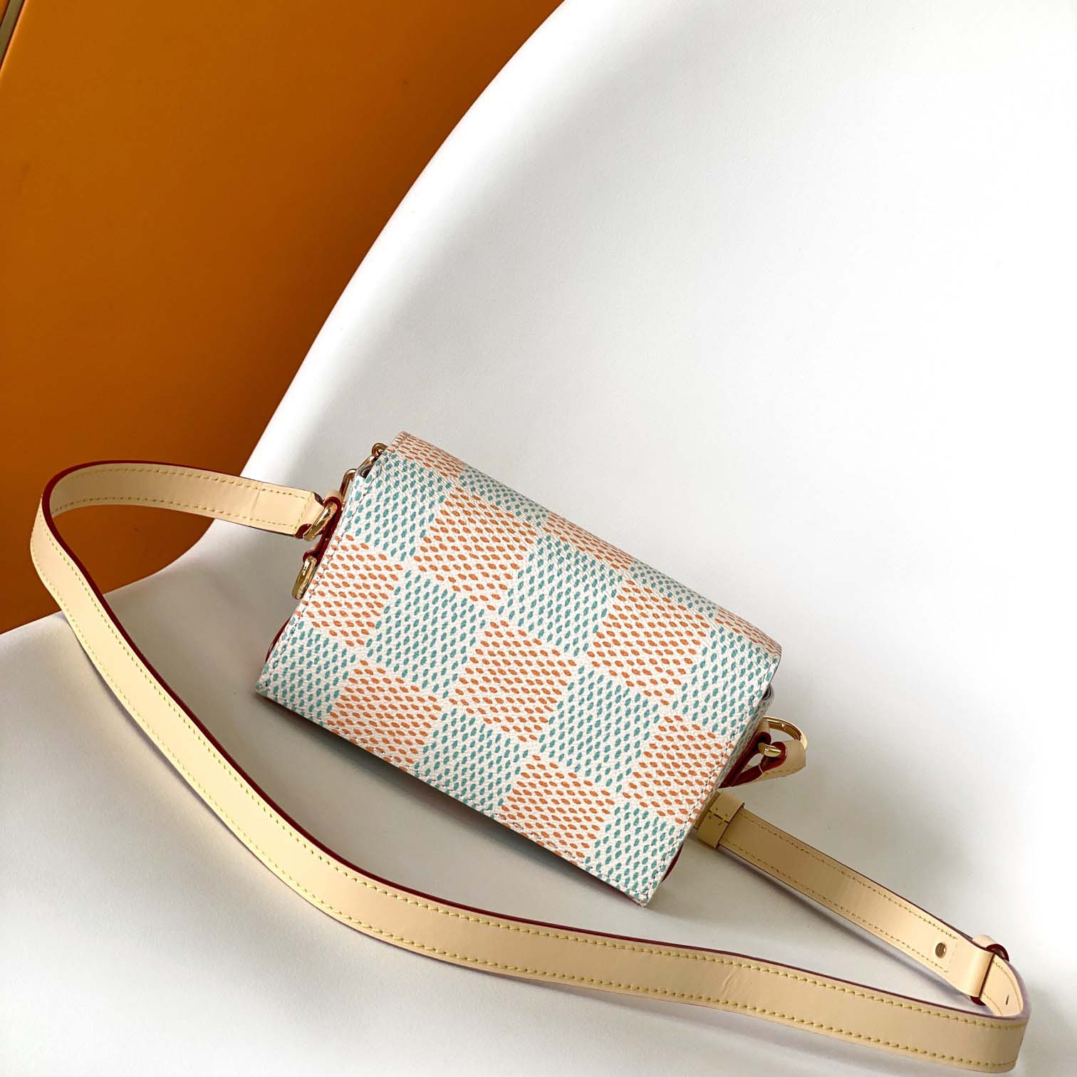 Louis Vuitton Steamer Wearable Wallet    M40674  - DopestKickz