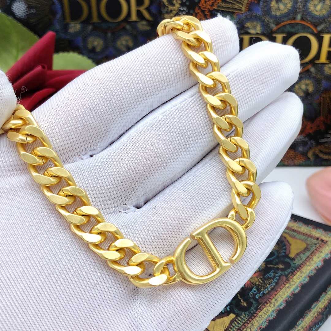 Dior Necklace - DopestKickz