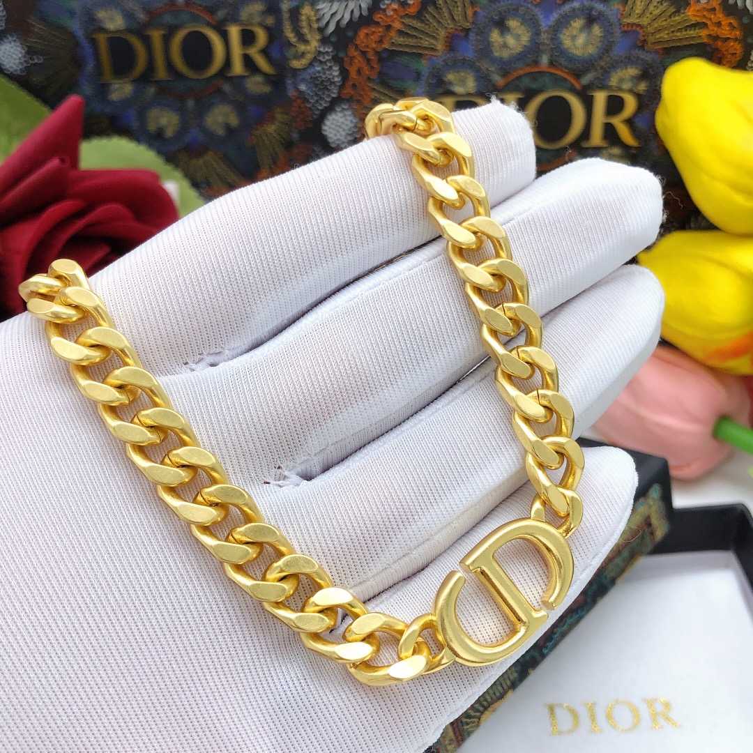 Dior Necklace - DopestKickz