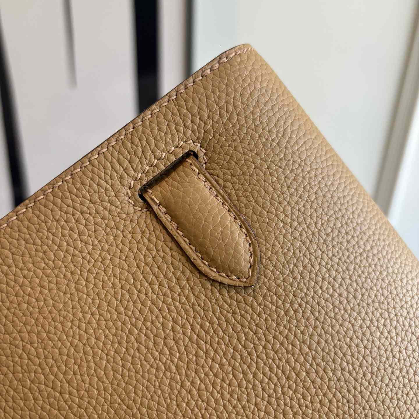 Hermes Kelly Depeches 25 Pouch - DopestKickz