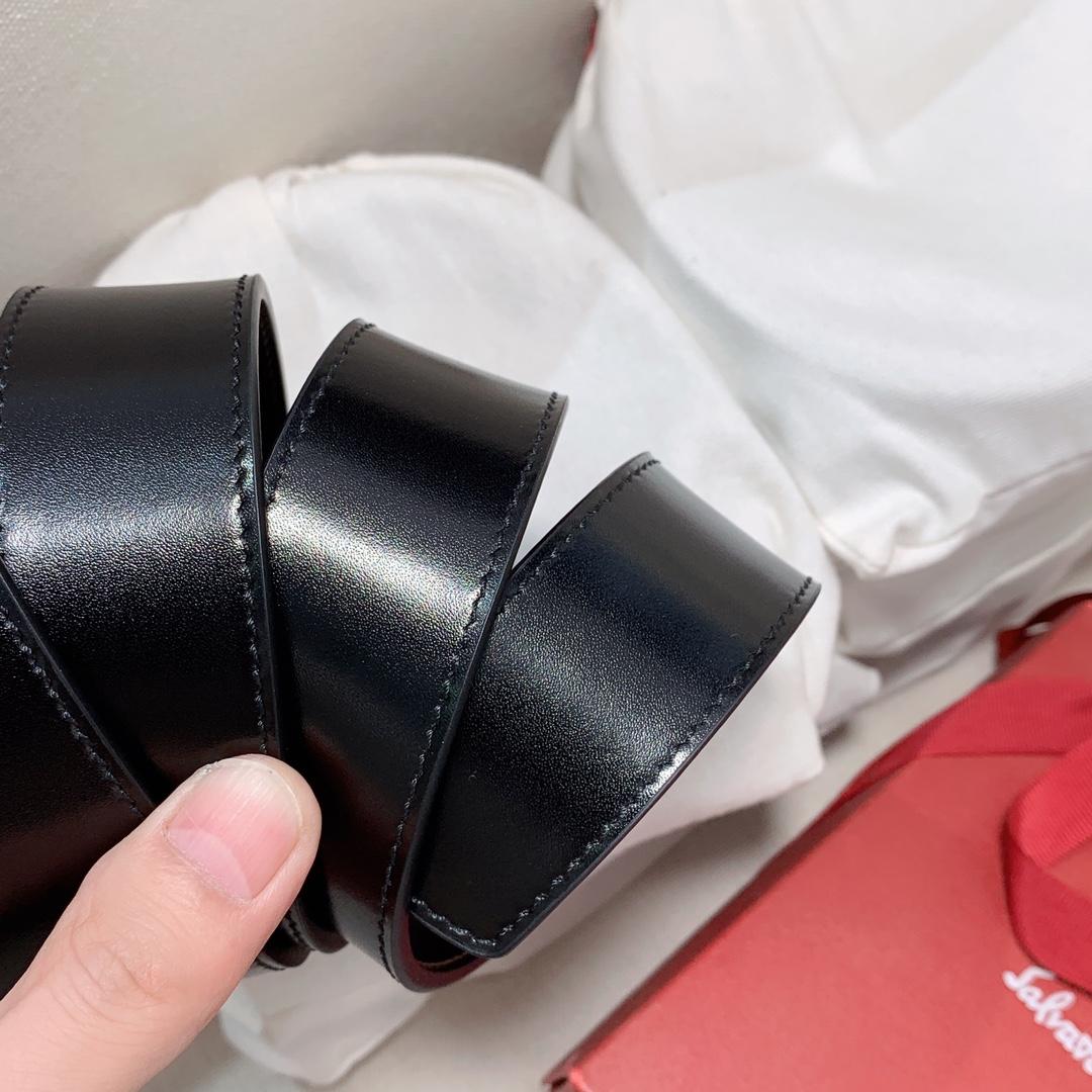 Ferragamo Leather Belt - DopestKickz