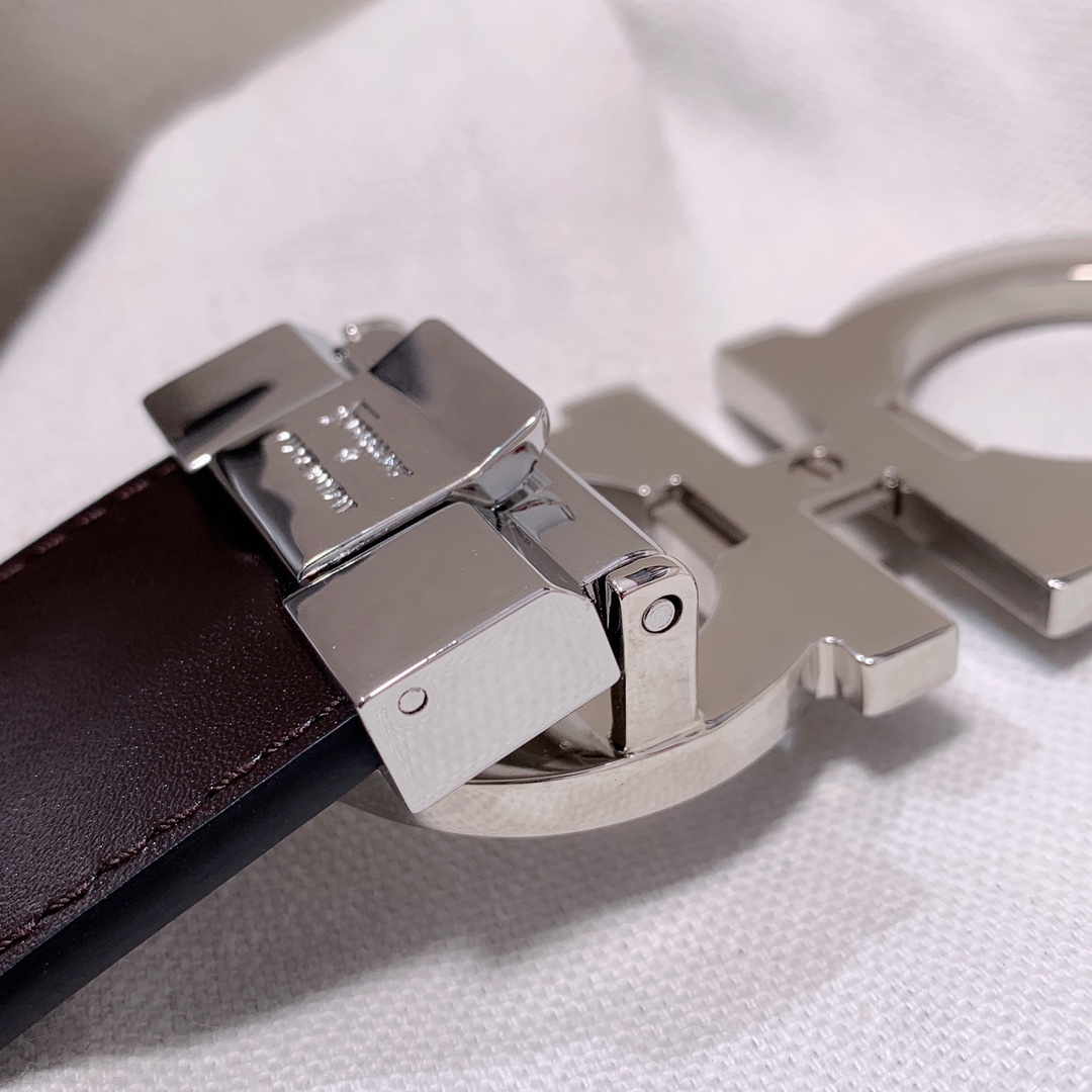 Ferragamo Leather Belt - DopestKickz