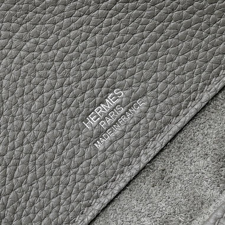 Hermès Bolide Messenger Bag - DopestKickz