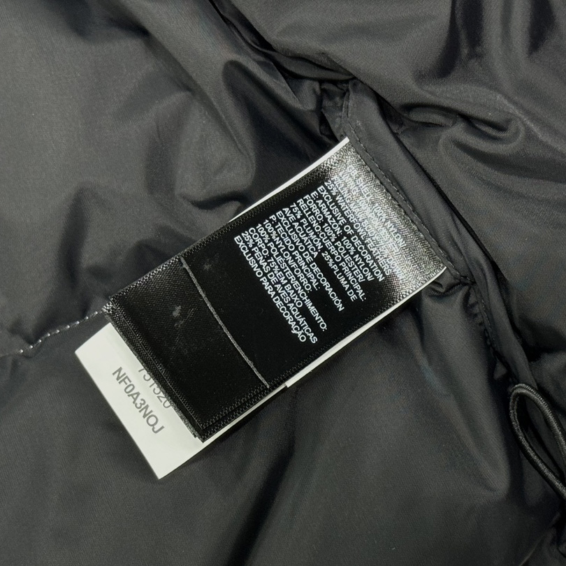 The North Face Kids 1996 Retro Nuptse Jacket - DopestKickz