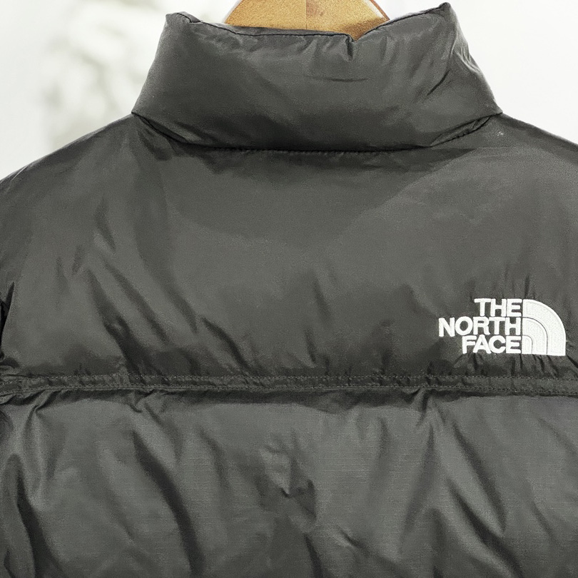 The North Face Kids 1996 Retro Nuptse Jacket - DopestKickz