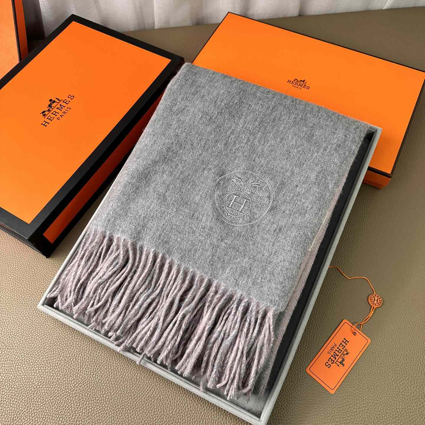 Hermès double-sided cashwool scarf - DopestKickz