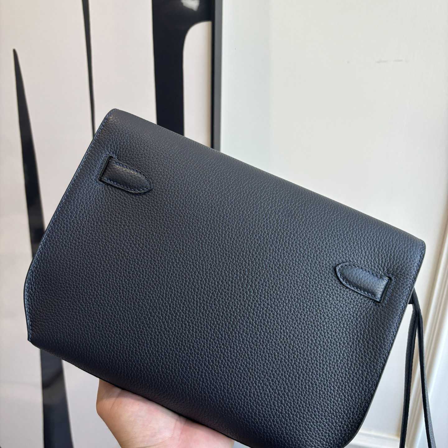 Hermes Kelly Depeches 25 Pouch - DopestKickz