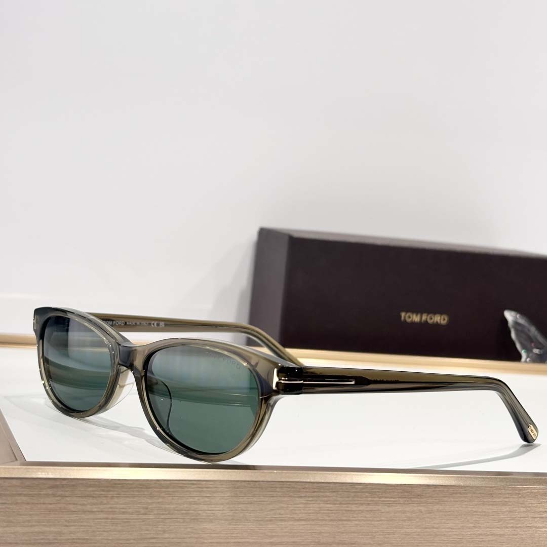 Tom Ford TF1310 Sunglasses - DopestKickz