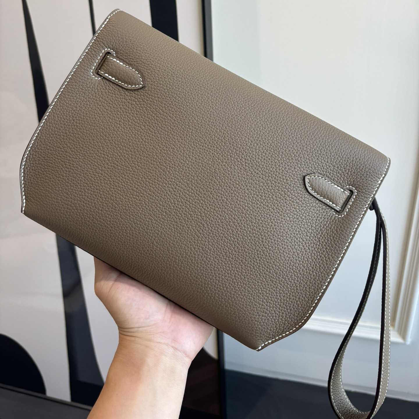 Hermes Kelly Depeches 25 Pouch - DopestKickz