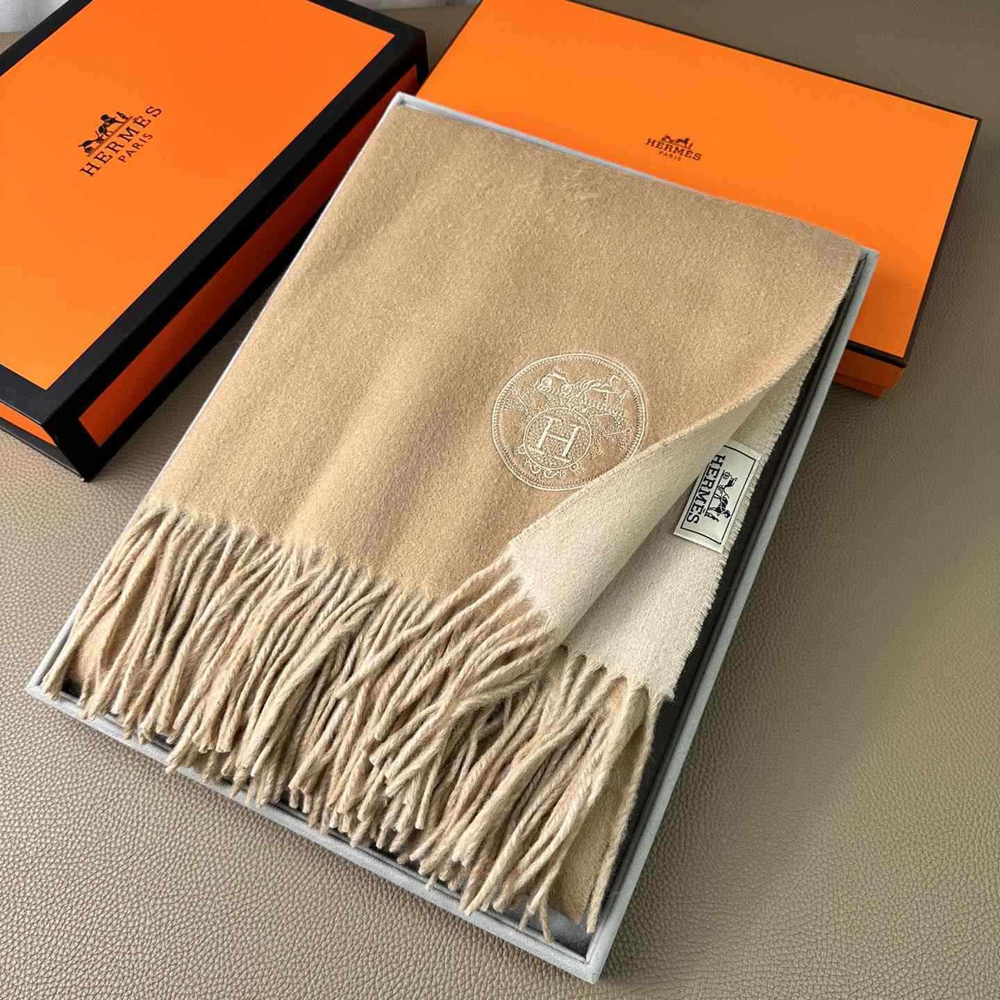 Hermès double-sided cashwool scarf - DopestKickz