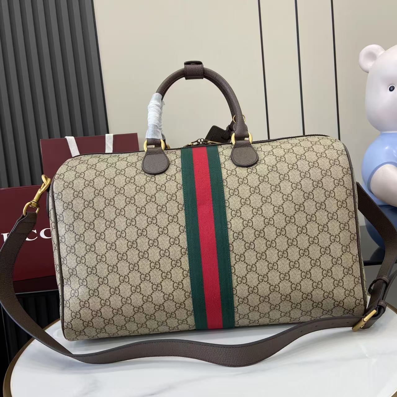 Gucci Savoy Medium Duffle Bag - DopestKickz