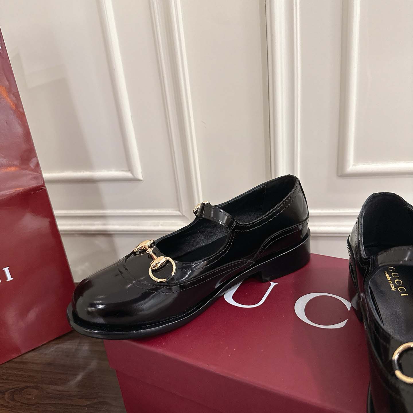 Gucci Women's Mary Jane With Horsebit - DopestKickz