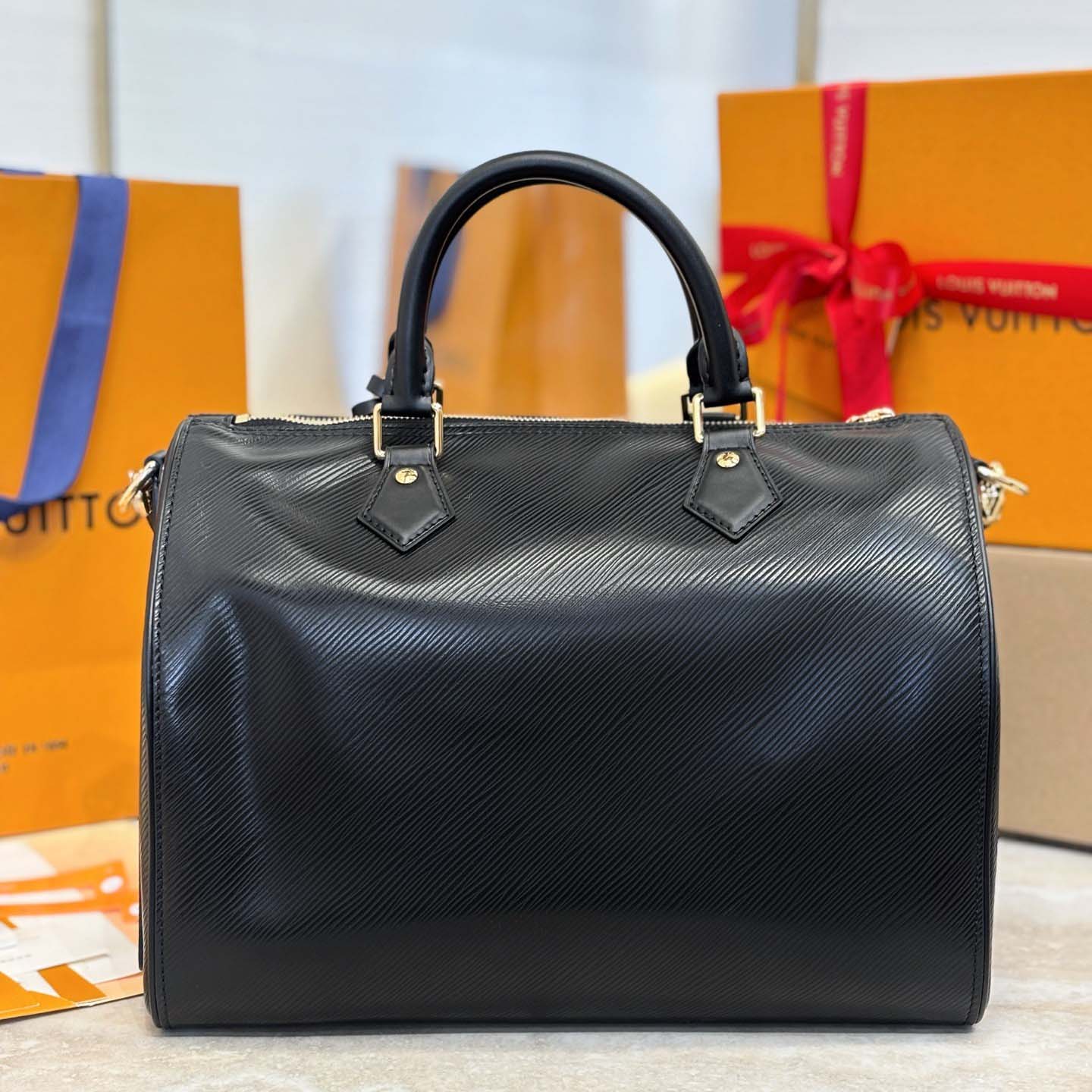 Louis Vuitton Speedy Soft 30 M25671  （30 x 21x 17 cm） - DopestKickz