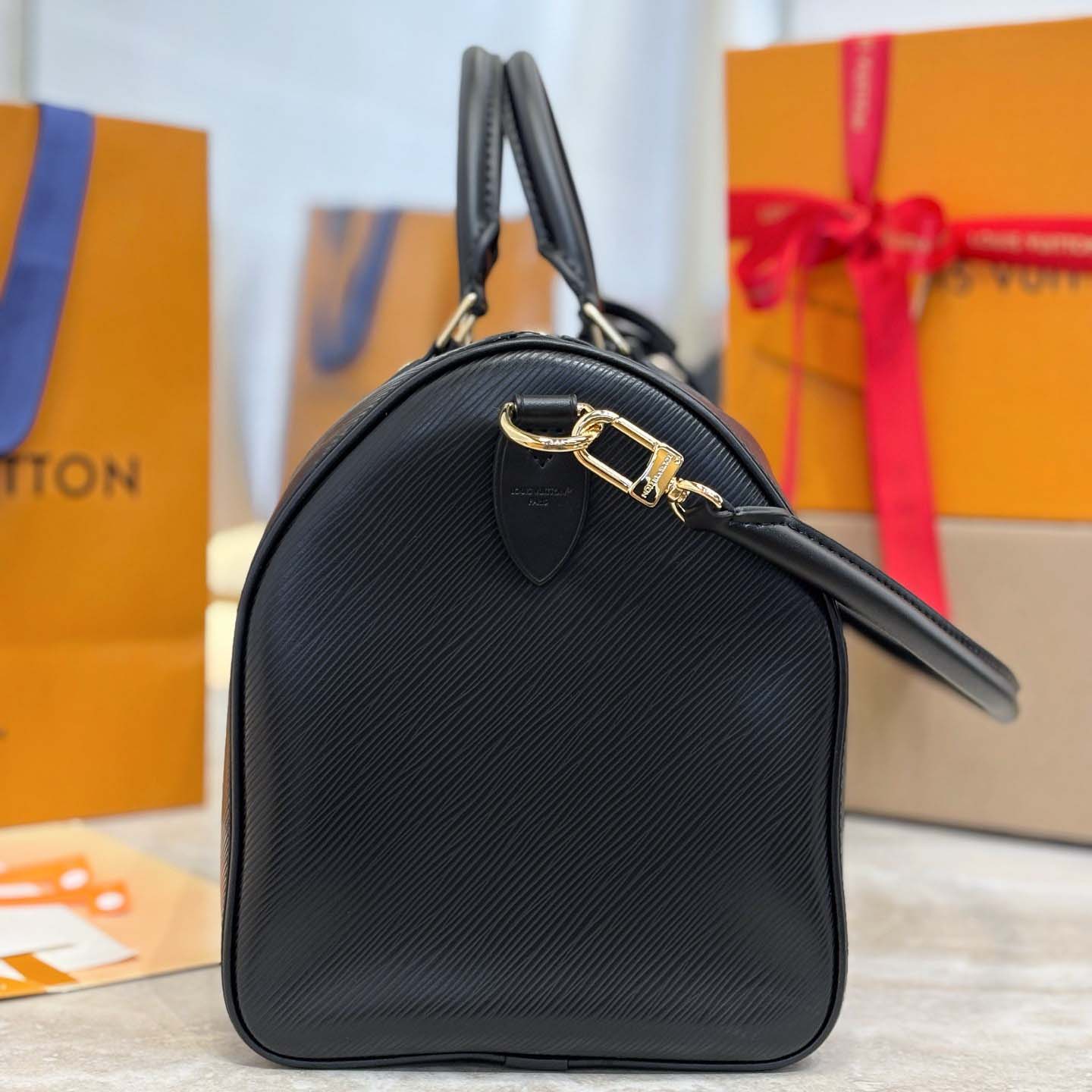 Louis Vuitton Speedy Soft 30 M25671  （30 x 21x 17 cm） - DopestKickz