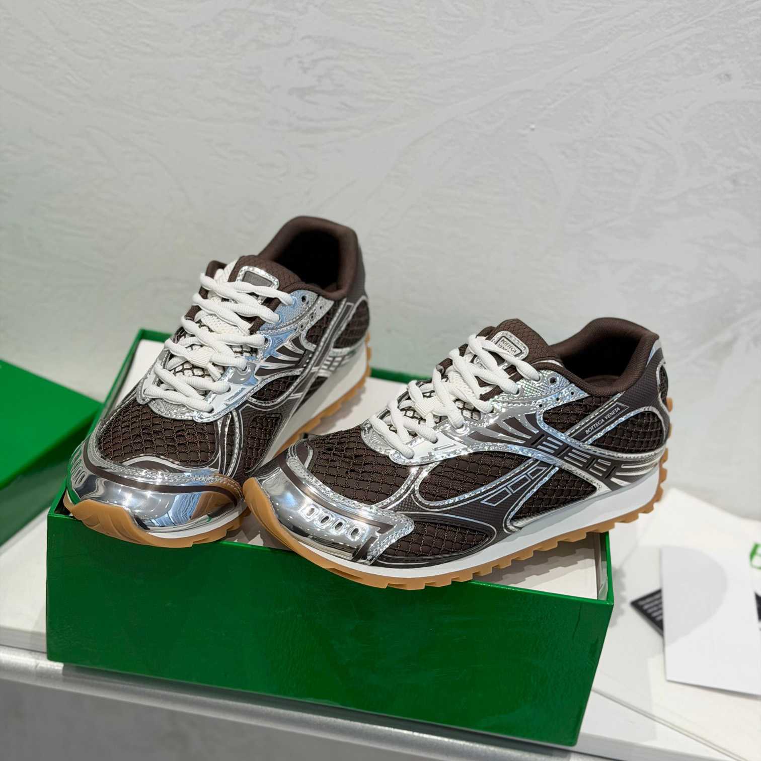 Bottega Veneta Orbit  Sneaker - DopestKickz