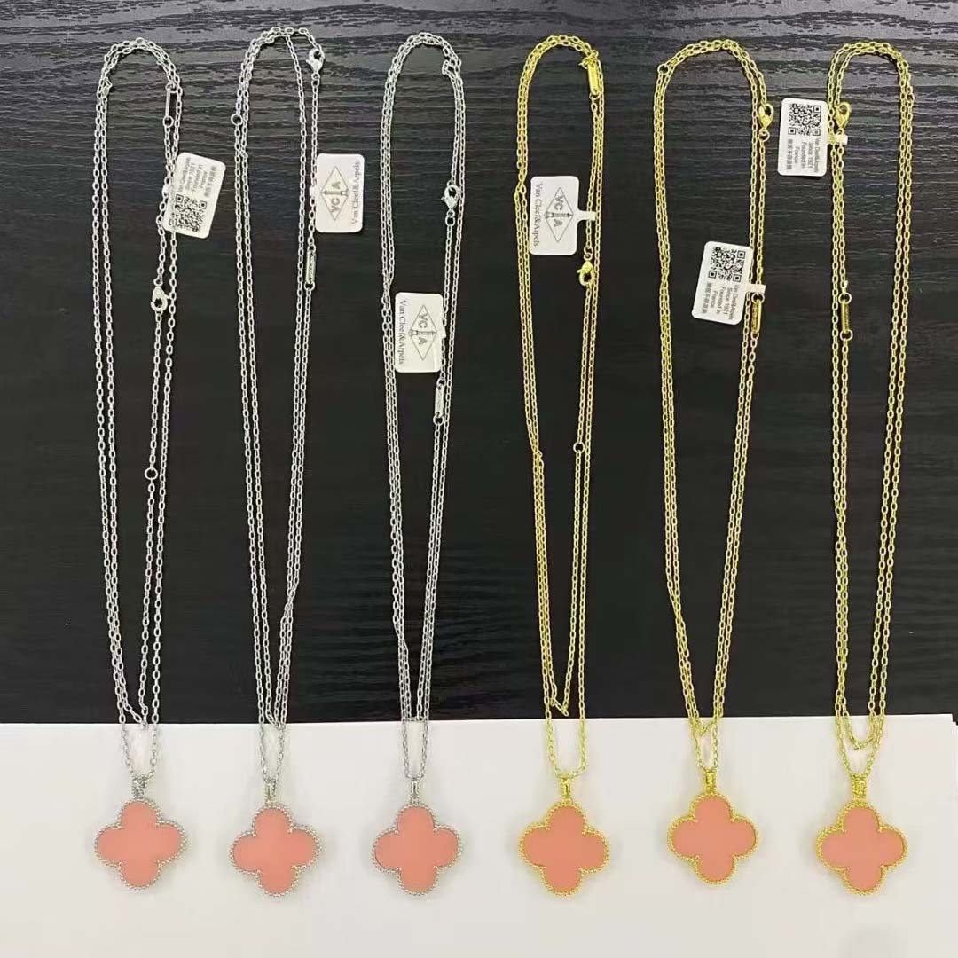 Van Cleef & Arpels Necklace - DopestKickz