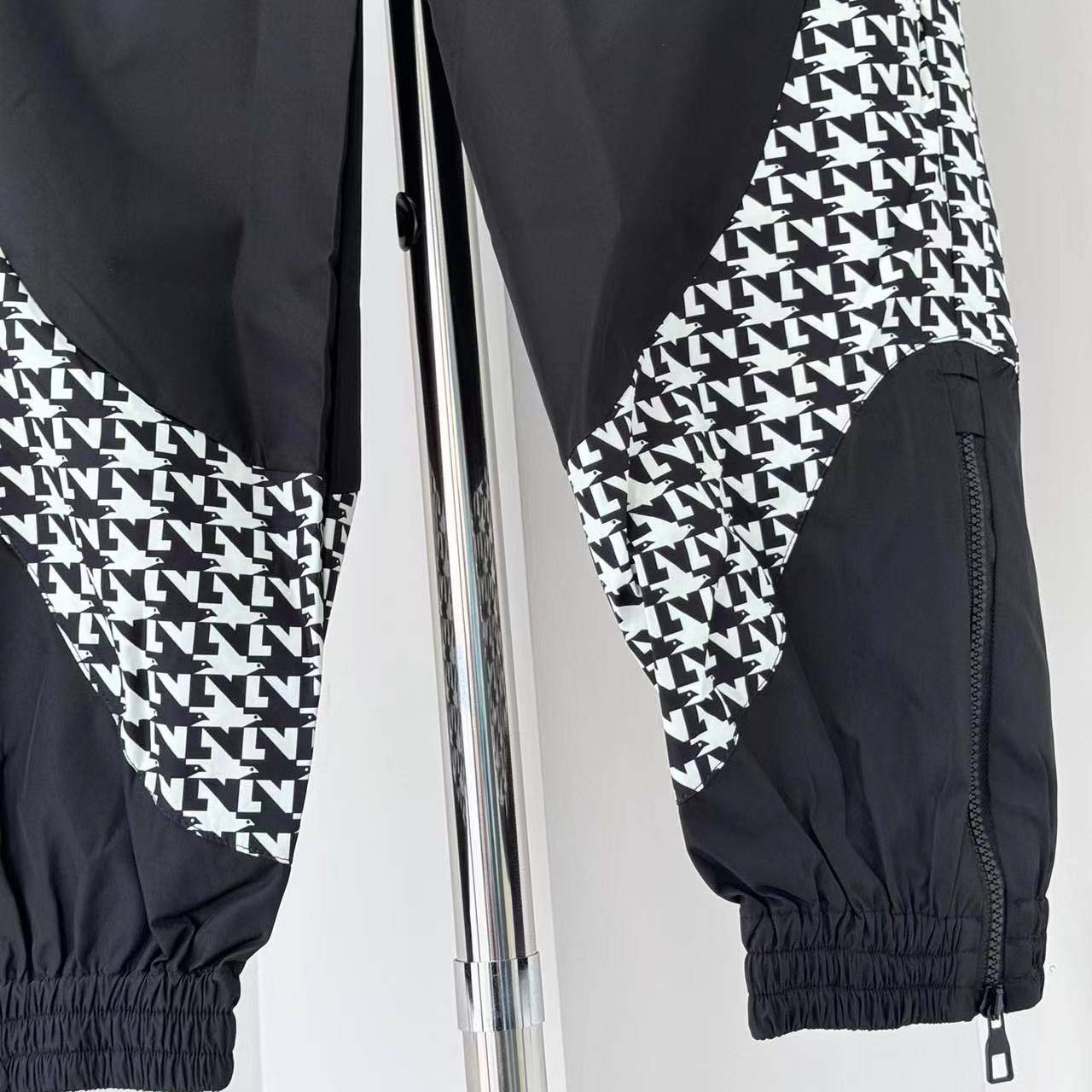 Louis Vuitton Technical Jogpants - DopestKickz