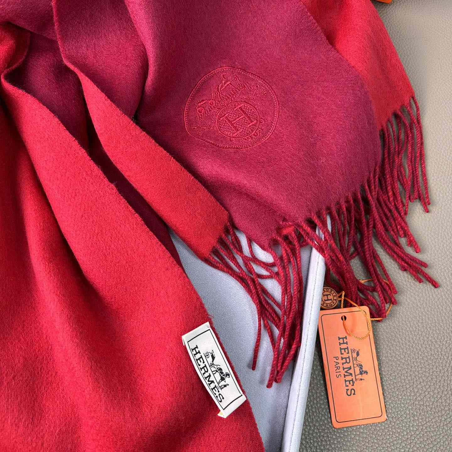 Hermès double-sided cashwool scarf - DopestKickz