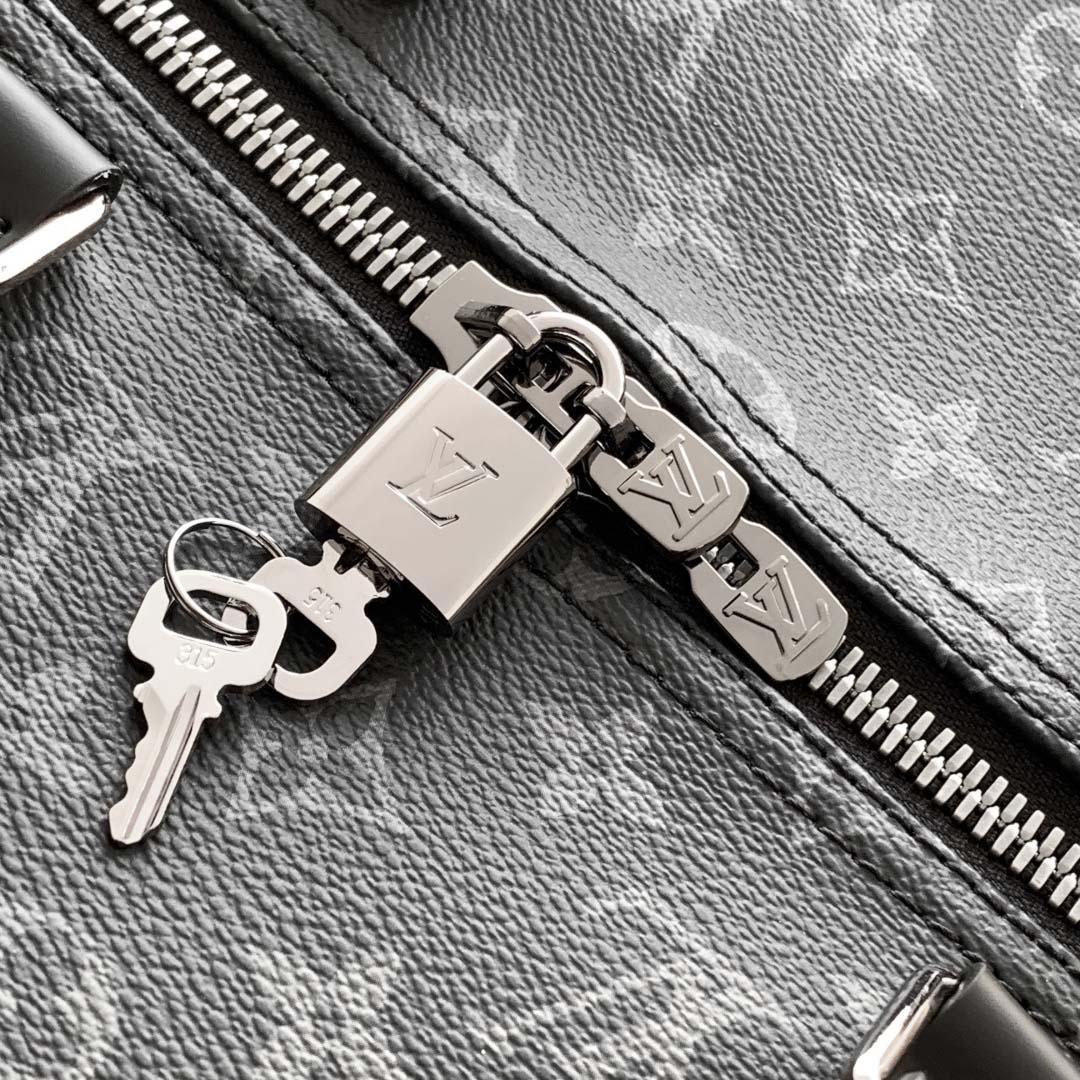 Louis Vuitton Keepall Bandoulière 50   M40604 - DopestKickz