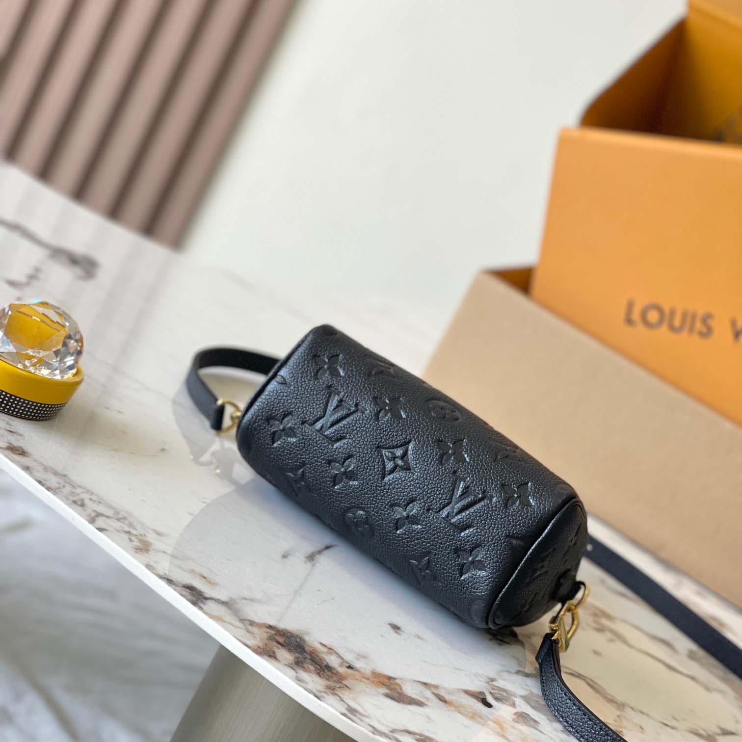 Louis Vuitton Nano Speedy   M82450 - DopestKickz