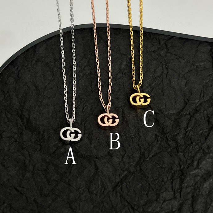 Gucci GG Marmont Pendant Necklace - DopestKickz