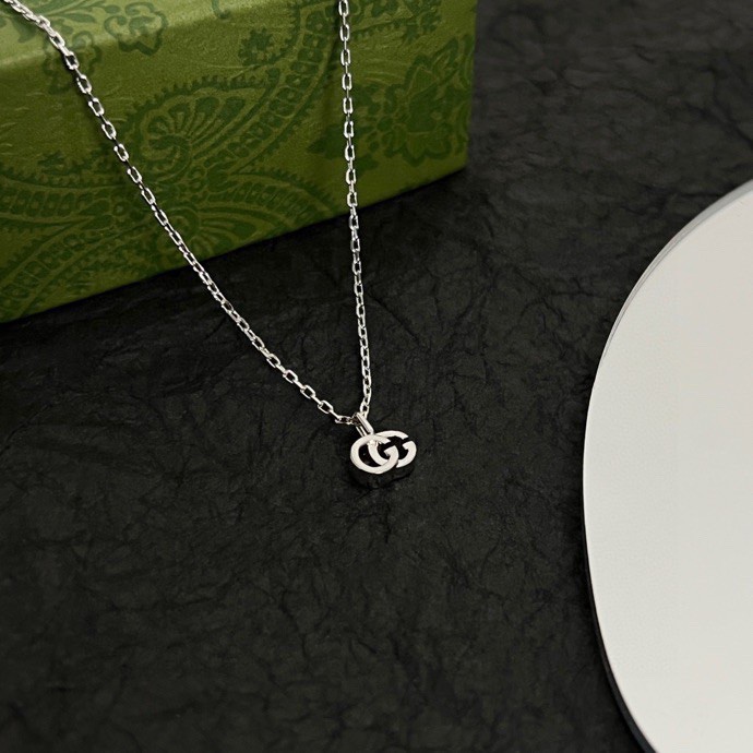 Gucci GG Marmont Pendant Necklace - DopestKickz