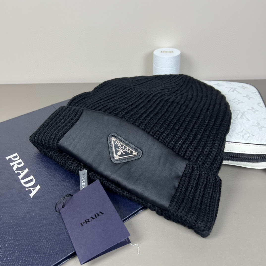 Prada Beanie - DopestKickz